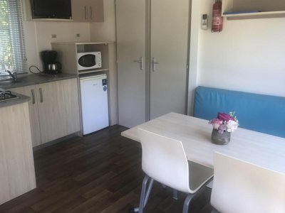 Cliquez pour découvrir toutes les photos de l'HÉBERGEMENT ! mobil-home - Les Casteillets photo 4