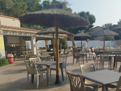 Cliquez pour découvrir toutes les photos de l'ÉTABLISSEMENT ! camping Les Micocouliers photo 3
