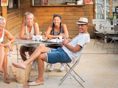 Cliquez pour découvrir toutes les photos de l'HÉBERGEMENT ! mobil-home - L'Etoile D'Or photo 11