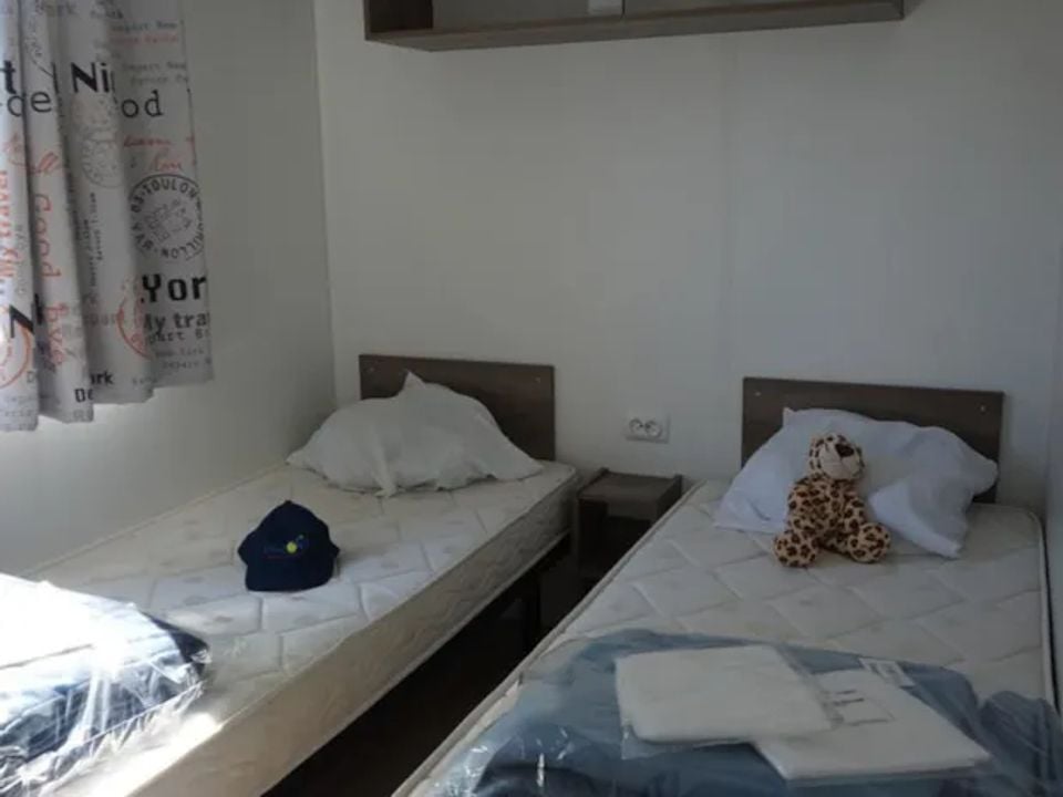 Cliquez pour découvrir toutes les photos de l'HÉBERGEMENT ! mobil-home - Les Jardins Catalans photo 4