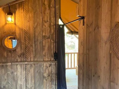 tente en toile et bois - Le Haras photo 5
