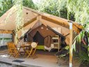Cliquez pour découvrir toutes les photos de l'HÉBERGEMENT ! bungalow toilé - camping Le Haras photo 2