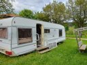 Cliquez pour découvrir toutes les photos de l'HÉBERGEMENT ! caravane - camping La Cigale De L'Allier photo 4