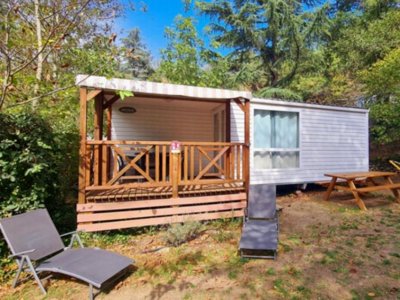 Cliquez pour découvrir toutes les photos de l'HÉBERGEMENT ! chalet - Le Canigou photo 2