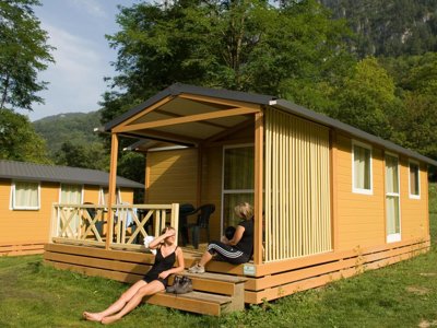 Cliquez pour découvrir toutes les photos de l'HÉBERGEMENT ! chalet - Flower La Bexanelle photo 2