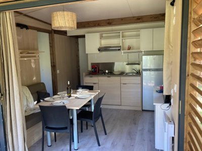 Cliquez pour découvrir toutes les photos de l'HÉBERGEMENT ! chalet - Flower La Bexanelle photo 2