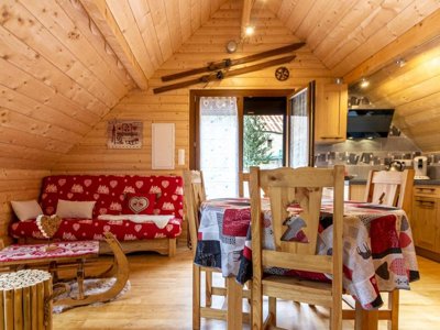 Cliquez pour découvrir toutes les photos de l'HÉBERGEMENT ! chalet - Les Tilleuls photo 3