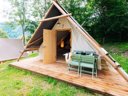 Cliquez pour découvrir toutes les photos de l'HÉBERGEMENT ! tente en toile et bois - camping Pene Blanche photo 7