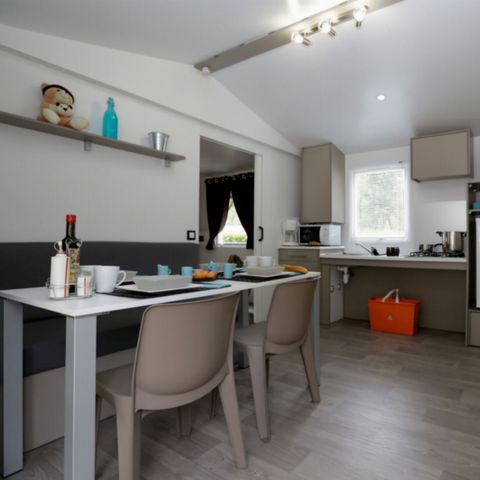 Cliquez pour découvrir toutes les photos de l'HÉBERGEMENT ! mobilhome - Des Grottes photo 3