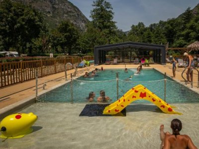 Cliquez pour découvrir toutes les photos de l'ÉTABLISSEMENT ! camping Des Grottes photo 9