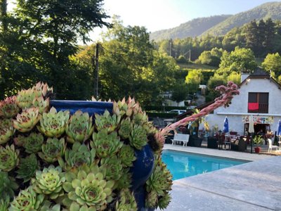 Cliquez pour découvrir toutes les photos de l'ÉTABLISSEMENT ! camping Du Valentin photo 9