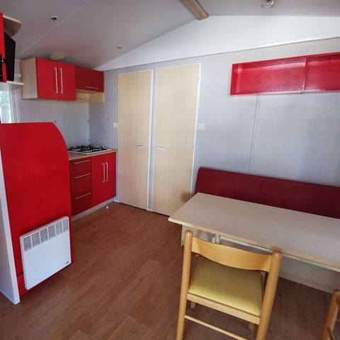 Cliquez pour découvrir toutes les photos de l'HÉBERGEMENT ! mobilhome - Naturiste Millefleurs photo 4