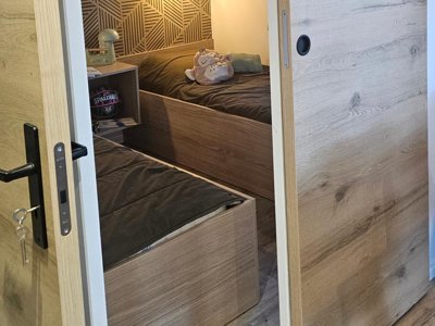 Cliquez pour découvrir toutes les photos de l'HÉBERGEMENT ! chalet - Domaine De La Serre photo 2