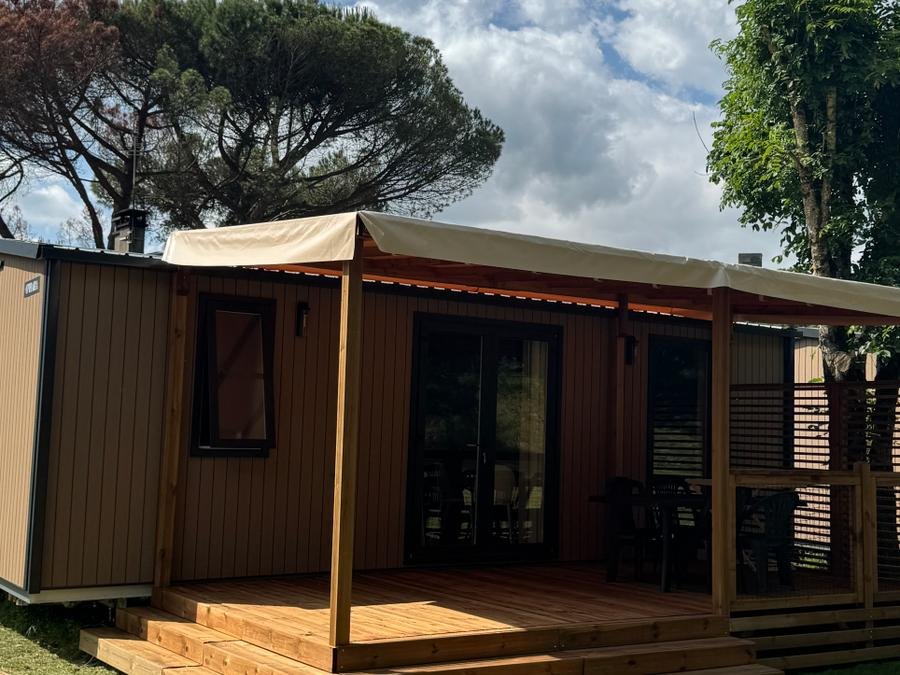 Camping Pas Cher vous présente avec son site Officiel campingpascher.fr, le Camping De La Châtaigneraie classé 3 étoiles, situé sur la commune de Agos Vidalos dans le département Hautes-pyrénées (Midi Pyrénées) en France. Le camping De La Châtaigneraie vous propose un hébergement de type mobil-home avec climatisation (télévision). L'établissement vous propose 9 autres types d'hébergements. Découvrez tous nos séjours à petits prix dans la commune et aux alentours de Agos Vidalos du département : Hautes-pyrénées (Midi Pyrénées). Les Avis clients pour le Camping De La Châtaigneraie sont de 6 sur 10. Piscine chauffée, Piscine extérieure, Aire de jeux enfants, Baby-foot, Trampoline,... En savoir plus : cliquez-ICI.