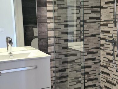 Cliquez pour découvrir toutes les photos de l'HÉBERGEMENT ! studio - De La Châtaigneraie photo 6