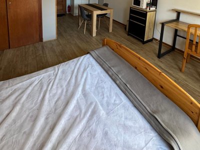 Cliquez pour découvrir toutes les photos de l'HÉBERGEMENT ! studio - De La Châtaigneraie photo 4
