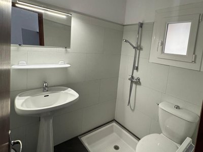 Cliquez pour découvrir toutes les photos de l'HÉBERGEMENT ! studio - De La Châtaigneraie photo 6