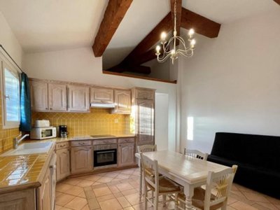 Cliquez pour découvrir toutes les photos de l'HÉBERGEMENT ! appartement - International photo 2