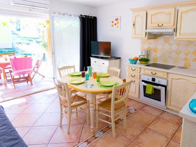 appartement - International photo 2