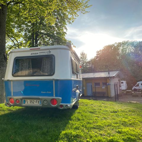 Cliquez pour découvrir toutes les photos de l'HÉBERGEMENT ! caravane - Du Château- Epinal photo 2