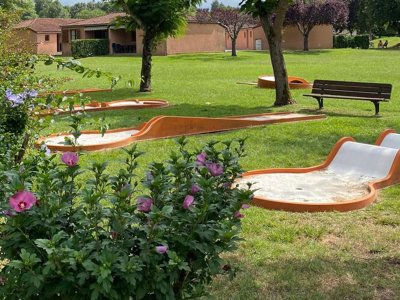 Cliquez pour découvrir toutes les photos de l'ÉTABLISSEMENT ! camping Municipal La Justale photo 12