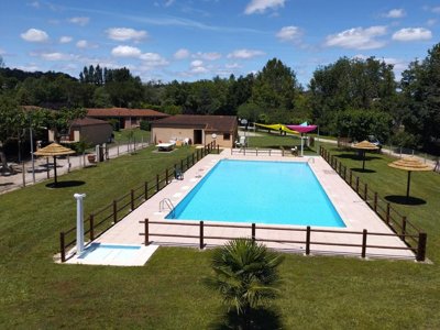 Cliquez pour découvrir toutes les photos de l'ÉTABLISSEMENT ! camping Municipal La Justale photo 3