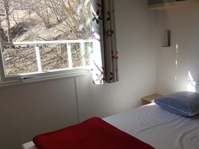 Cliquez pour découvrir toutes les photos de l'HÉBERGEMENT ! mobil-home - Le Rey photo 4