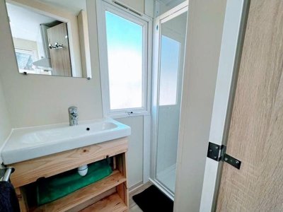 Cliquez pour découvrir toutes les photos de l'HÉBERGEMENT ! mobil-home - Parc Des Fontanettes photo 7