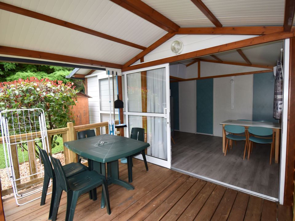 Cliquez pour découvrir toutes les photos de l'HÉBERGEMENT ! chalet - Plein Soleil photo 2