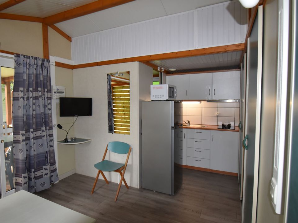 Cliquez pour découvrir toutes les photos de l'HÉBERGEMENT ! chalet - établissement Plein Soleil photo 3