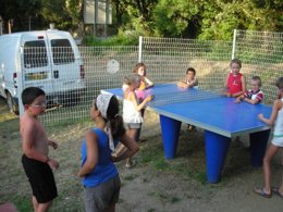 Camping Pas Cher vous présente avec son site Officiel campingpascher.fr, le Camping Lou Cabasson classé 3 étoiles, situé sur la commune de Bormes Les Mimosas dans le département Var (Provence Alpes Côte D'azur) en France. Le camping Lou Cabasson, vous présente un hébergement de type tente de 25 m². Le camping Lou Cabasson vous propose du sam. 25 avril au sam. 02 mai 2026 pour 7 nuits à 450€. Cette location propose 145 dates différentes pour réserver votre séjour. Découvrez également les 16 autres gammes d'hébergements du camping. Les Avis clients pour le Camping Lou Cabasson sont excellents avec une note moyenne de 8 sur 10. Piscine extérieure, Animations familiales, Aire de jeux enfants, Ping-pong, Randonnée, Dépôt de pain, Pizzeria, Restaurant,... En savoir plus : cliquez-ICI.