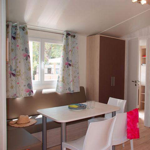 Cliquez pour découvrir toutes les photos de l'HÉBERGEMENT ! mobilhome - La Brulade photo 4