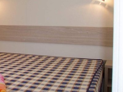 Cliquez pour découvrir toutes les photos de l'HÉBERGEMENT ! mobil-home - La Brulade photo 4