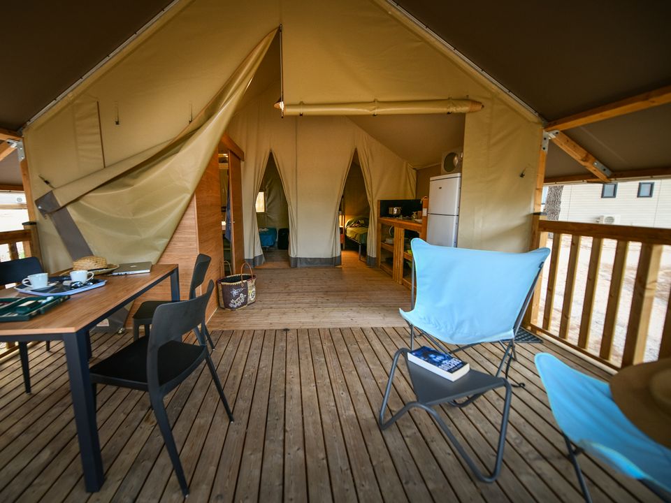 Cliquez pour découvrir toutes les photos de l'HÉBERGEMENT ! lodge - Le Parc De Bormes photo 2