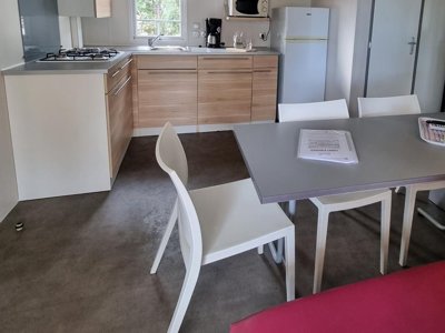 Cliquez pour découvrir toutes les photos de l'HÉBERGEMENT ! mobil-home - De Ceyreste photo 3