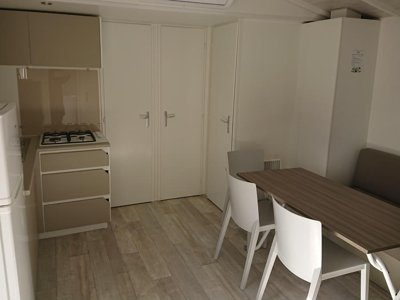 Cliquez pour découvrir toutes les photos de l'HÉBERGEMENT ! mobil-home - De Ceyreste photo 4