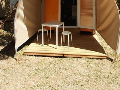Cliquez pour découvrir toutes les photos de l'HÉBERGEMENT ! tente - Flower Le Rochelongue photo 4