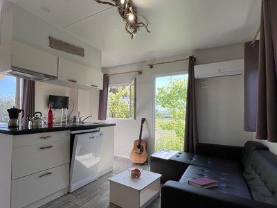 Cliquez pour découvrir toutes les photos de l'HÉBERGEMENT ! mobil-home - Méditerranée Plage photo 3