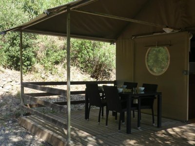 Cliquez pour découvrir toutes les photos de l'HÉBERGEMENT ! bungalow toilé - De Montolieu photo 2