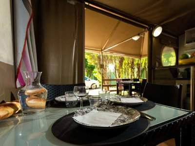 Cliquez pour découvrir toutes les photos de l'HÉBERGEMENT ! bungalow toilé - De Montolieu photo 6