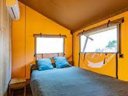 tente en toile et bois - camping De Montolieu photo 3