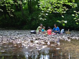 Camping Pas Cher vous présente avec son site Officiel campingpascher.fr, le Camping Beau Rivage classé 3 étoiles, situé sur la commune de Navarrenx dans le département Pyrénées-atlantiques (Aquitaine) en France. Le camping Beau Rivage, vous présente un hébergement de type chalet de 35 m² pour 5 personnes avec climatisation. Le camping Beau Rivage vous propose du sam. 19 septembre au sam. 26 septembre 2026, en promotion à -20% pour 7 nuits à 308 € au lieu de 385,0 € soit une Économie de 77 €. Cette location propose 123 dates différentes pour réserver votre séjour. Découvrez également les 9 autres gammes d'hébergements du camping. Les Avis clients pour le Camping Beau Rivage sont excellents avec une note moyenne de 8 sur 10. Rivière, Piscine extérieure, Animations familiales, Aire de jeux enfants, Canoë-kayak, Court de tennis, Ping-pong, Rafting, Terrain multisports, Bar, Plats à emporter, Snack/Bar, Épicerie,... En savoir plus : cliquez-ICI.