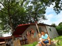 Camping Pas Cher vous présente avec son site Officiel campingpascher.fr, le Camping Arotxa Karrita classé 3 étoiles, situé sur la commune de Saint Pée Sur Nivelle dans le département Pyrénées-atlantiques (Aquitaine) en France. Le camping Arotxa Karrita, vous présente un hébergement de type chalet. Le camping Arotxa Karrita vous proposeun séjour PAS CHER avec une REMISEdu dimanche 03 mai au dimanche 10 mai 2026, en promotion à -44% pour 7 nuits à 284,90 € au lieu de 508,75 € soit une Économie de 223,85 €. Cette location propose 103 dates différentes pour réserver votre séjour. Découvrez également les 1 autres gammes d'hébergements du camping. Les Avis clients pour le Camping Arotxa Karrita sont excellents avec une note moyenne de 8 sur 10. LacMer, Piscine extérieure, Animation enfants, Animations familiales, Aire de jeux enfants, Centre équestre, Golf, Ping-pong, Pétanque, Randonnée, Sports nautiques, Bar, Dépôt de pain, Supermarché, Épicerie,... En savoir plus : cliquez-ICI.