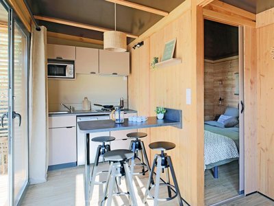 Cliquez pour découvrir toutes les photos de l'HÉBERGEMENT ! chalet - La Source photo 2
