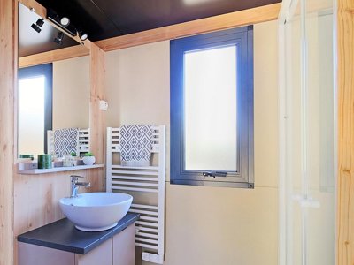 Cliquez pour découvrir toutes les photos de l'HÉBERGEMENT ! chalet - La Source photo 4