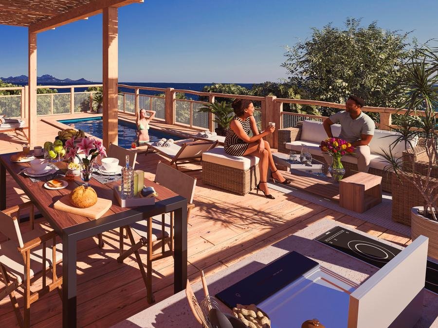 Camping Pas Cher vous présente avec son site Officiel campingpascher.fr, le Camping Au Paradis Des Campeurs classé 4 étoiles, situé sur la commune de Les Issambres dans le département Var (Provence Alpes Côte D'azur) en France. Le camping Au Paradis Des Campeurs, vous présente un hébergement de type lodge de 40 m² pour 5 personnes avec climatisation et télévision. Le camping Au Paradis Des Campeurs vous propose du dimanche 15 novembre au dimanche 22 novembre 2026 pour 7 nuits à 1007.37€. Cette location propose 36 dates différentes pour réserver votre séjour. Découvrez également les 18 autres gammes d'hébergements du camping. Les Avis clients pour le Camping Au Paradis Des Campeurs sont excellents avec une note moyenne de 8 sur 10. Mer, Animations familiales, Aire de jeux enfants, Canoë-kayak, Cyclisme, Paddle, Ping-pong, Plongée, Pétanque, Randonnée, Surf, Bar, Plats à emporter, Restaurant, Snack/Bar, Épicerie,... En savoir plus : cliquez-ICI.