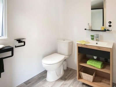 Cliquez pour découvrir toutes les photos de l'HÉBERGEMENT ! mobil-home - Flower De La Corniche photo 4