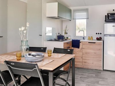 Cliquez pour découvrir toutes les photos de l'HÉBERGEMENT ! mobil-home - Flower De La Corniche photo 9