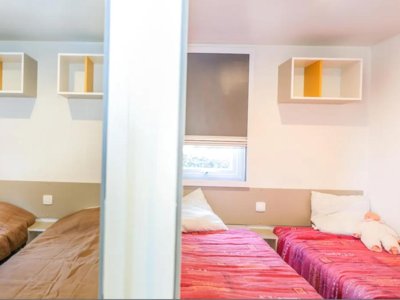 Cliquez pour découvrir toutes les photos de l'HÉBERGEMENT ! mobil-home - Flower De La Corniche photo 4