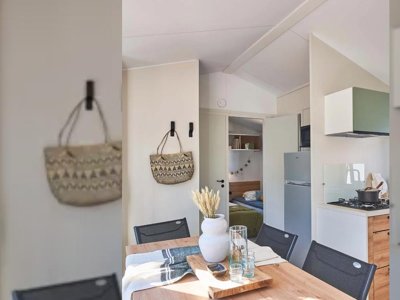Cliquez pour découvrir toutes les photos de l'HÉBERGEMENT ! mobil-home - Flower De La Corniche photo 7